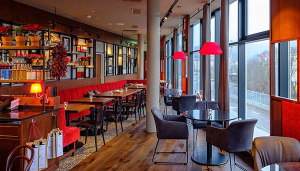 L'Osteria Wien Auhof Center